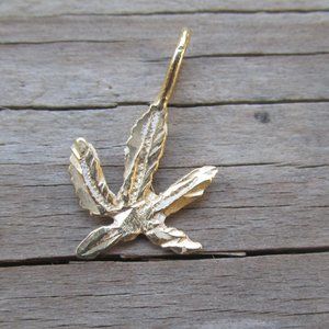 HOST PICK!!!Vintage 14 kt yellow gold 420 Maryjane Cannabis Small Leaf pendant